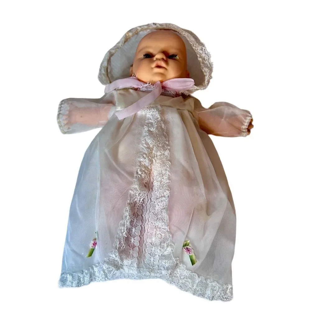 HAUNTED Vtg 1960s Uneeda Purty Doll Christening Gown Creepy Haunted House Prop